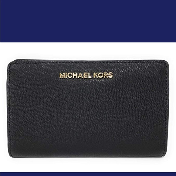 Gaby’sBags👜💕- Michael Kors Crossbody Wallet SET - Picture 4 of 8